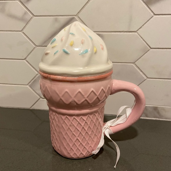 Other - Ice Cream Solves Everything.🍦🍧